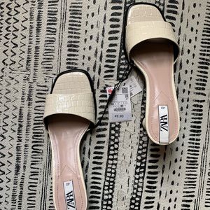 ZARA ANIMAL PRINT HEELED SANDALS OFF WHITE/CREAM